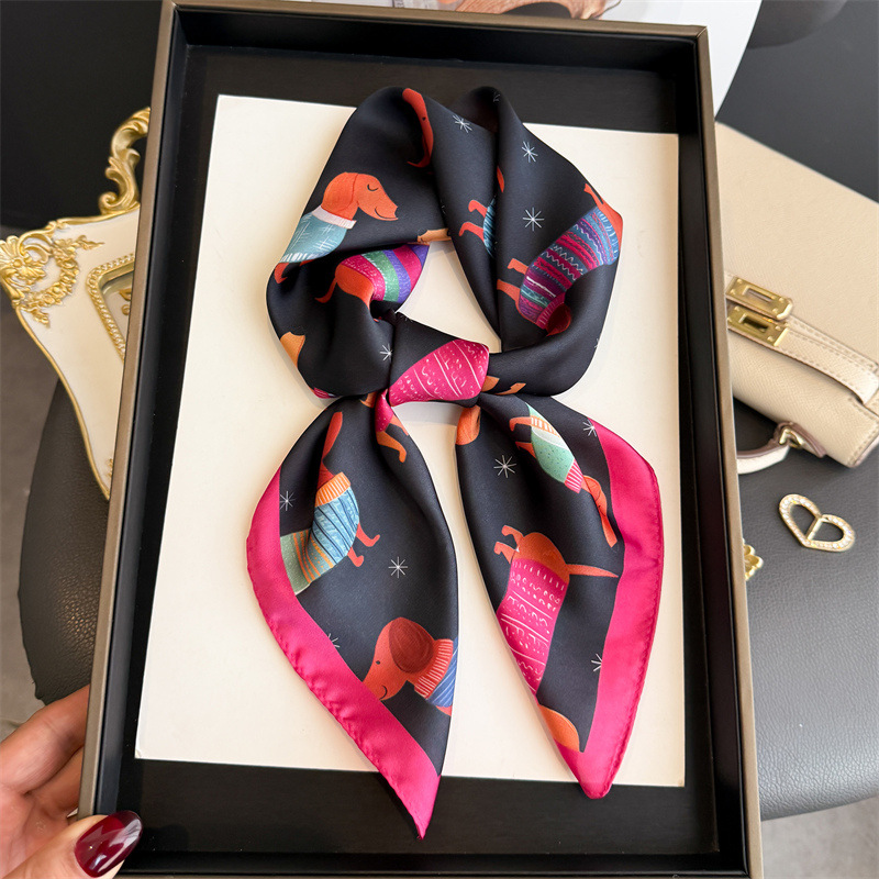Fashion Wiener Dog Print Banda - Scarf Silk Square ulasan dan harga